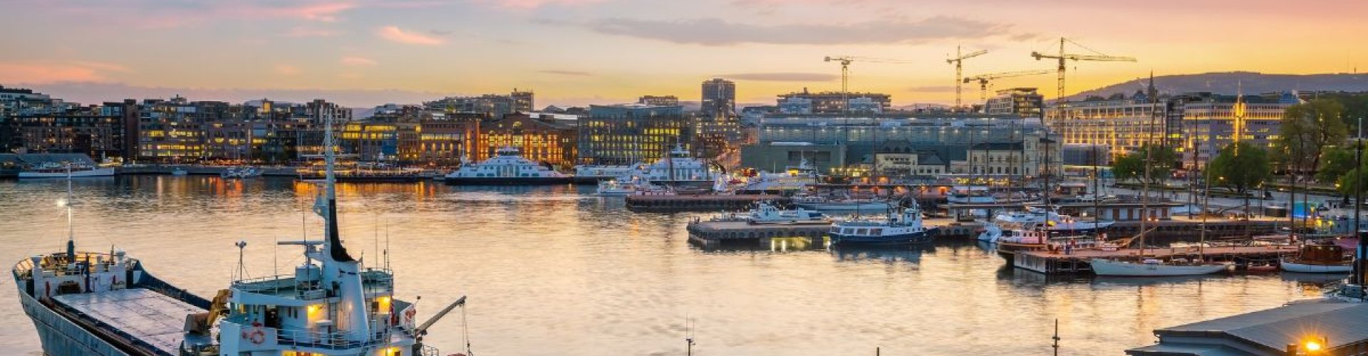 Scenic Oslo, NO waterfront