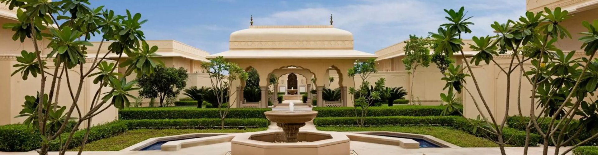 Chandīgarh cityscape at sunset