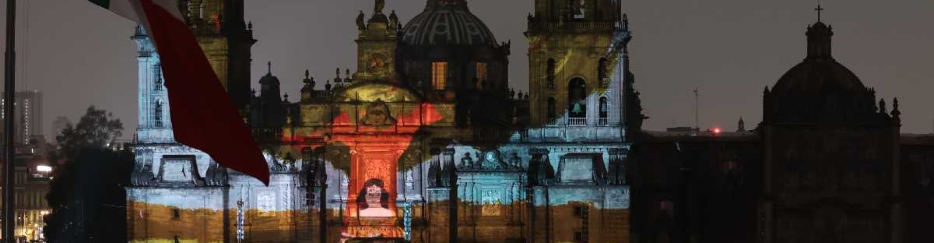 Mexico City vibrant street scene