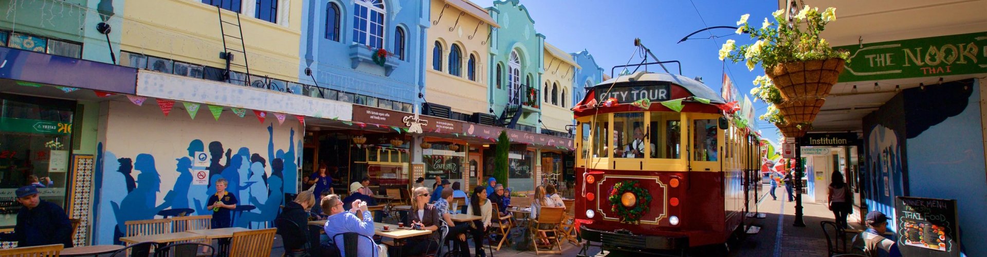 Panoramic view of Christchurch city and mountains